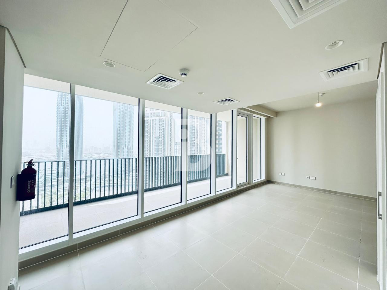 Full Creek Park Partial Sea View | Spacious Layout