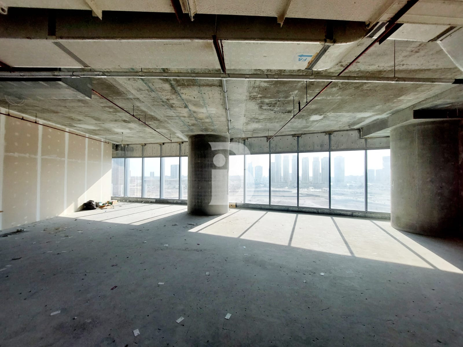 VACANT | PRIME AREA | SHELL AND CORE