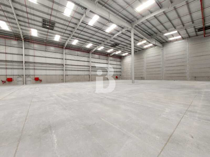 High-Quality Warehouse with High Specification
