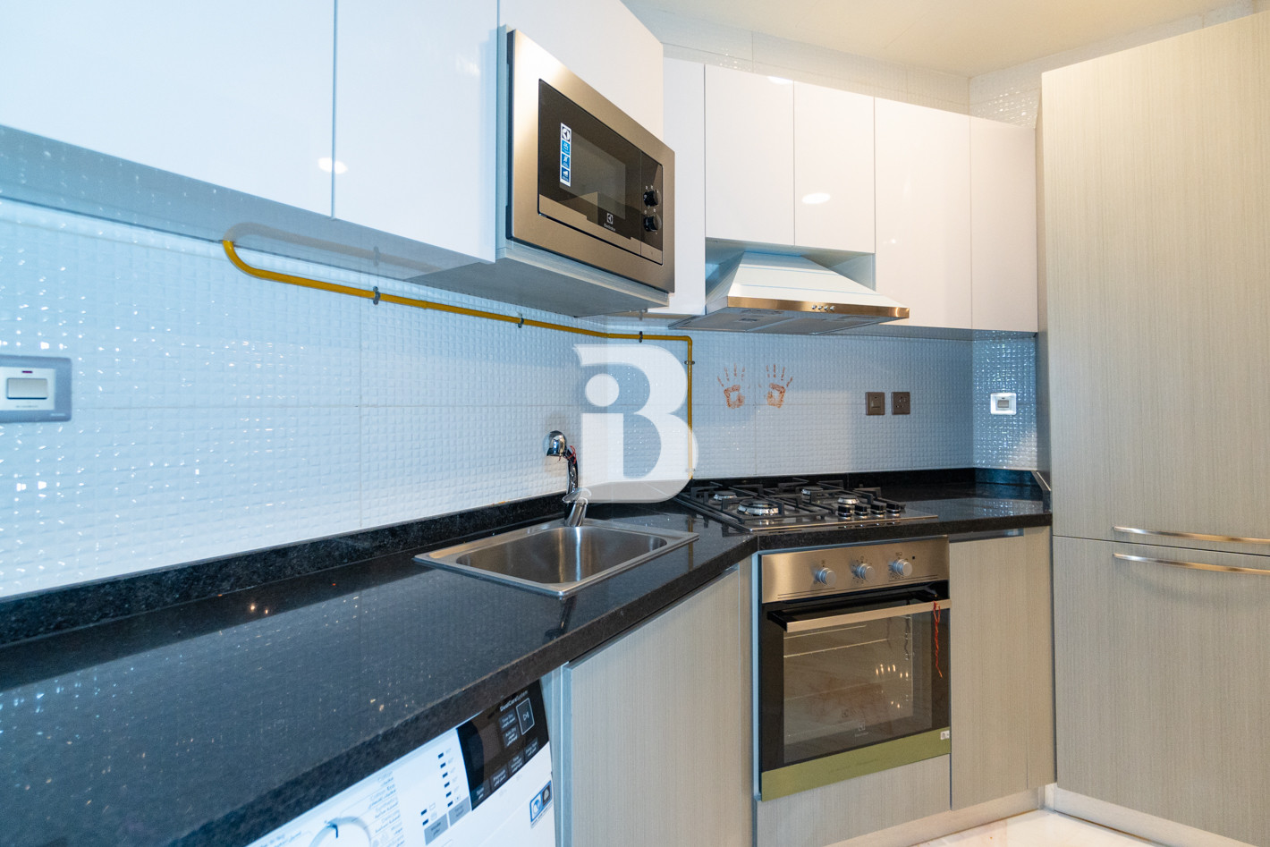 DEMAND LAYOUT | BIGGEST SIZE | PARTIAL CANAL VIEW