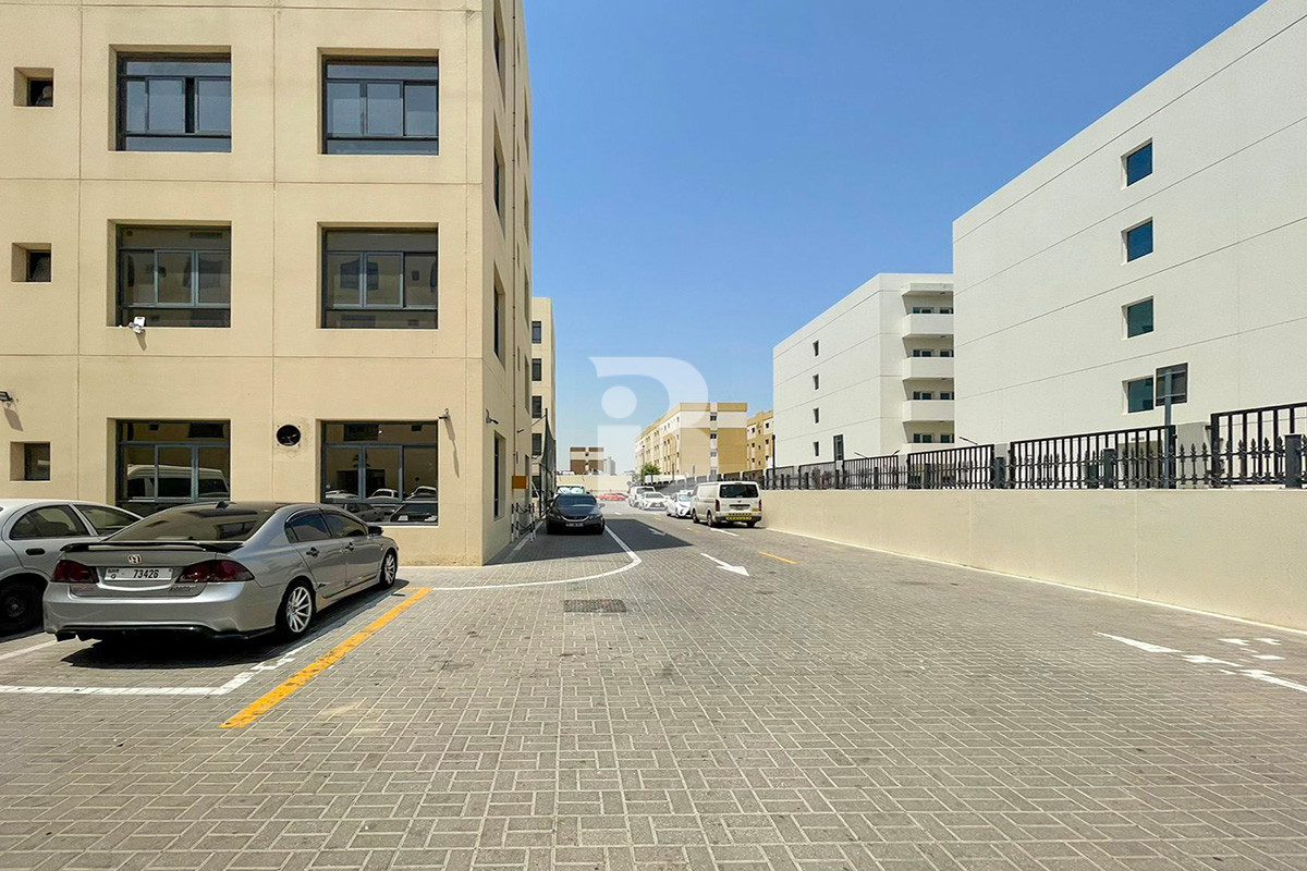 PREMIUM LABOUR CAMP | 4 ROOMS AVAILABLE