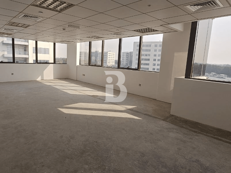 Fully Fitted Floor in a Commercial Building | DIP