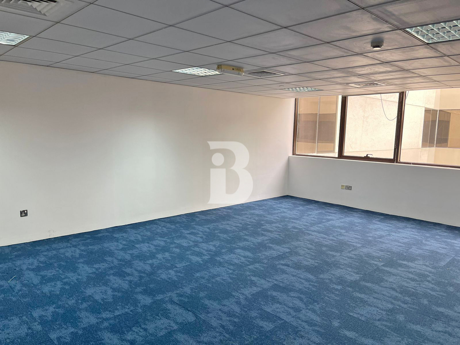 A Excellent Fully Fitted Office in DIP | Call Now