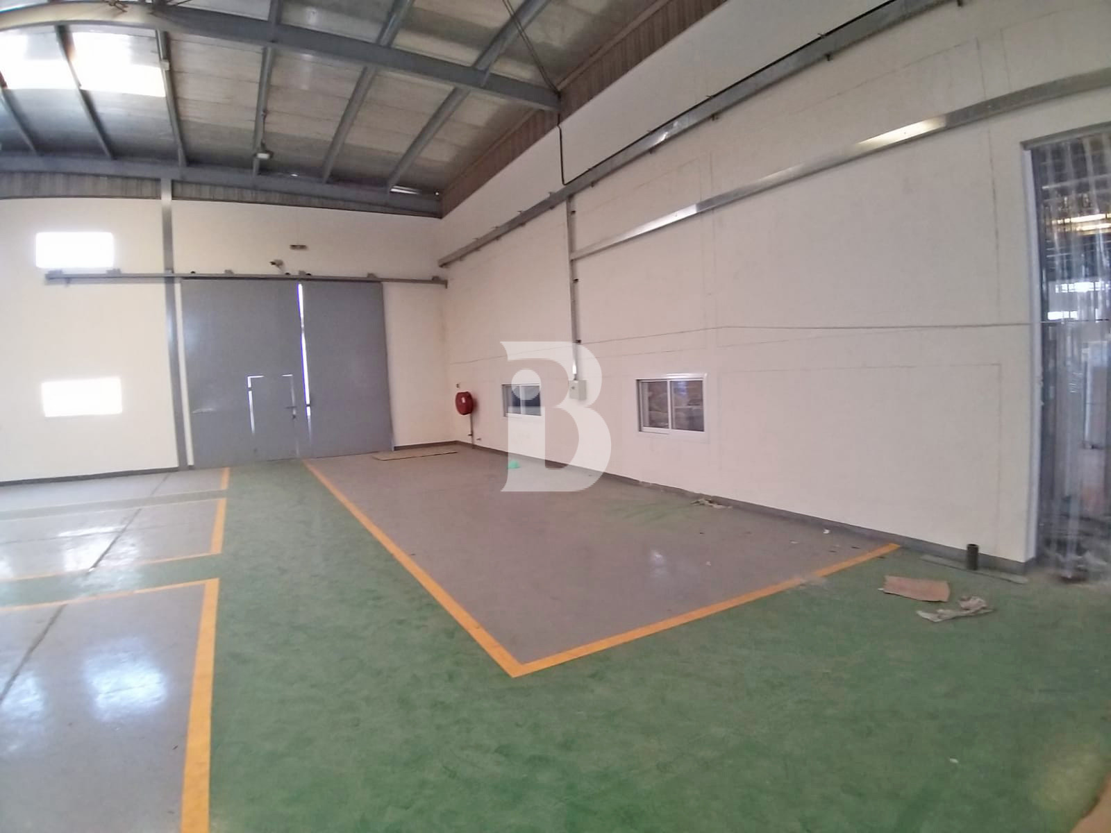 WAREHOUSE |  GARAGE | OPEN YARD | VACANT