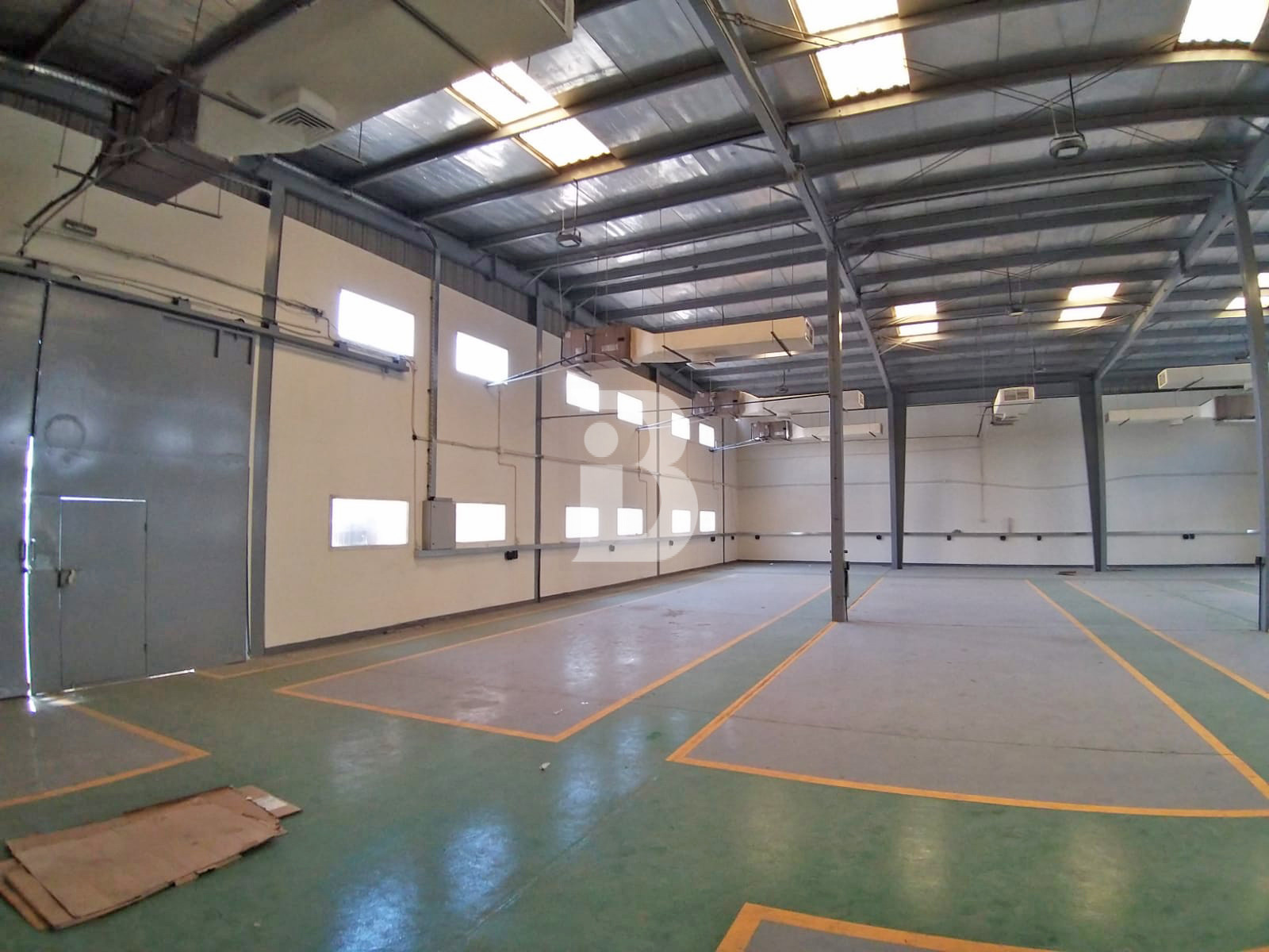 WAREHOUSE |  GARAGE | OPEN YARD | VACANT