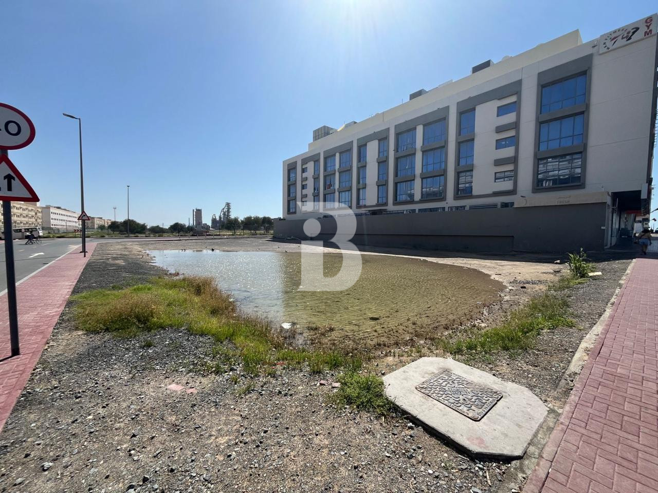 COMMERCIAL OR RESIDENTIAL LAND | FREE HOLD