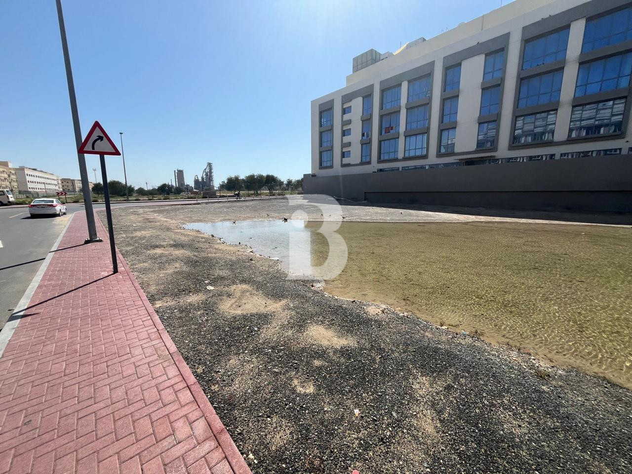 COMMERCIAL OR RESIDENTIAL LAND | FREE HOLD