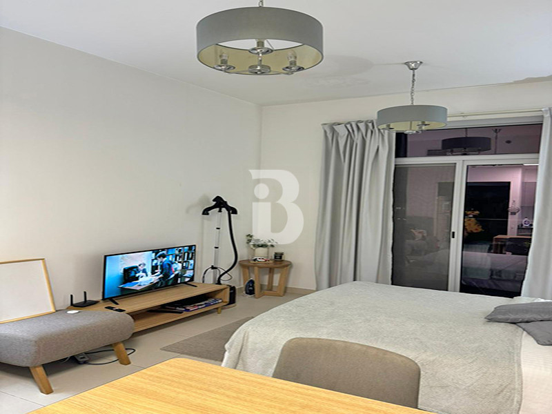 Chiller Free | Fully Furnished | Near to Metro