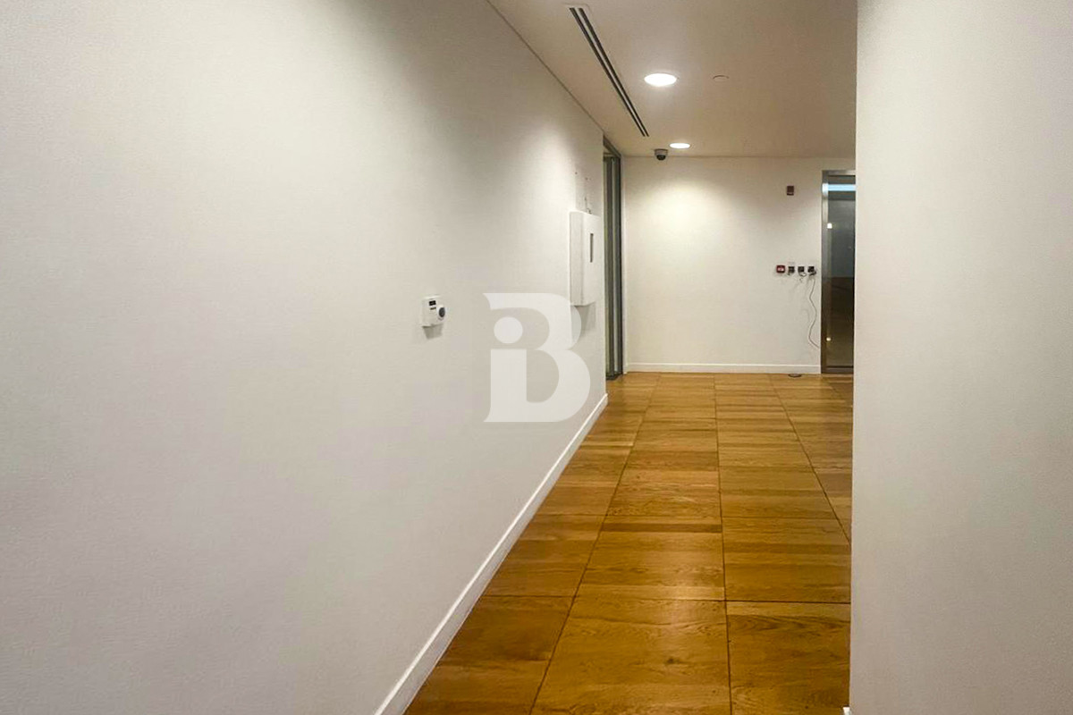 FULLY FURNISHED | VACANT | SPACIOUS