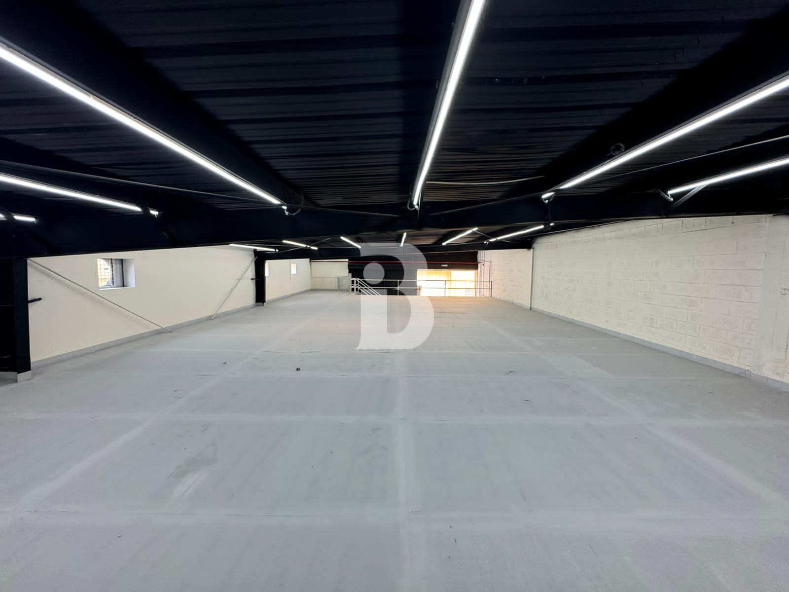 WAREHOUSE | RAS AL KHOR | MEZZANINE | 30KW