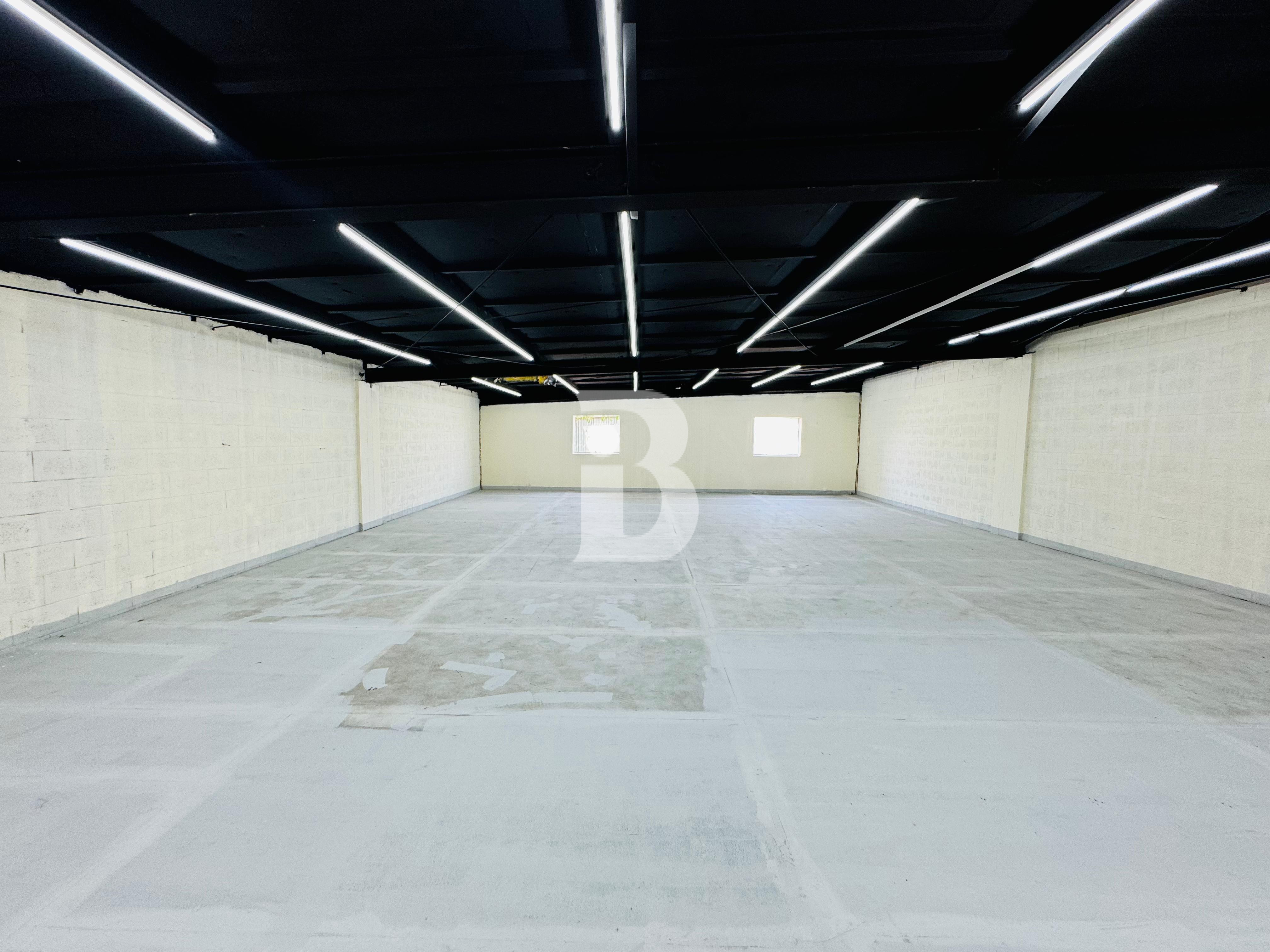 WAREHOUSE | RAS AL KHOR | MEZZANINE | 30KW