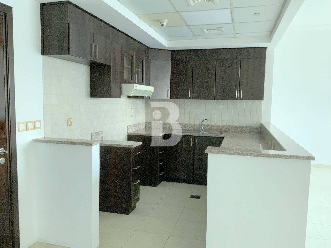BURJ KHALIFA AND CANAL VIEW | SPACIOUS | READY TO MOVE IN