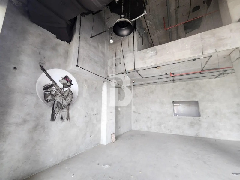 Shop with Parking | Al Khaleej | Ready Now