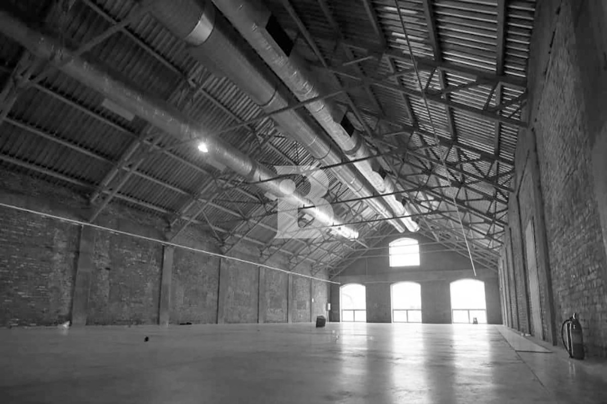 BRAND NEW WAREHOUSE IN DIP 1 | FACING MAIN ROAD