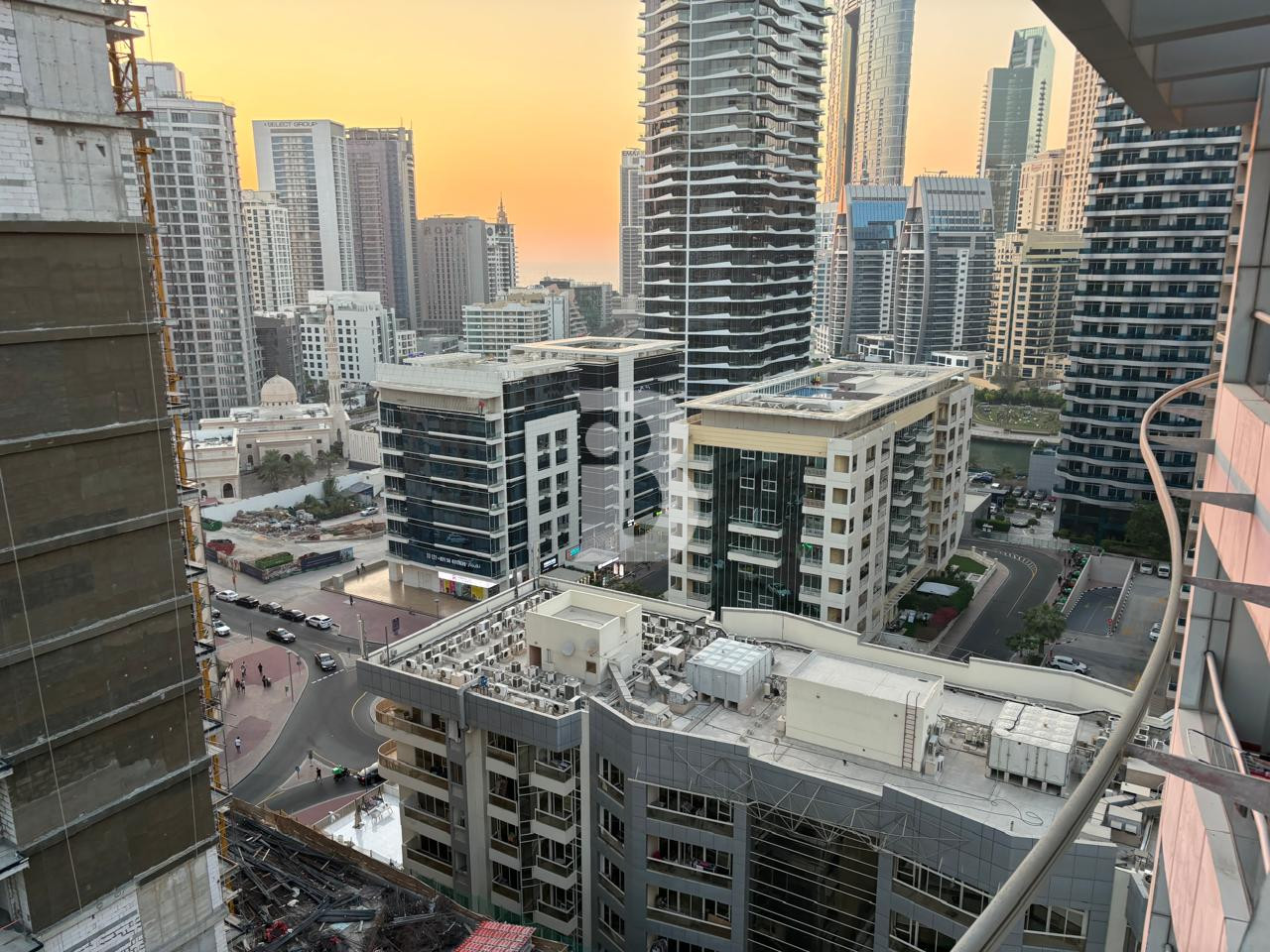 Vacant 1 Bedroom | Chiller Free Apartment