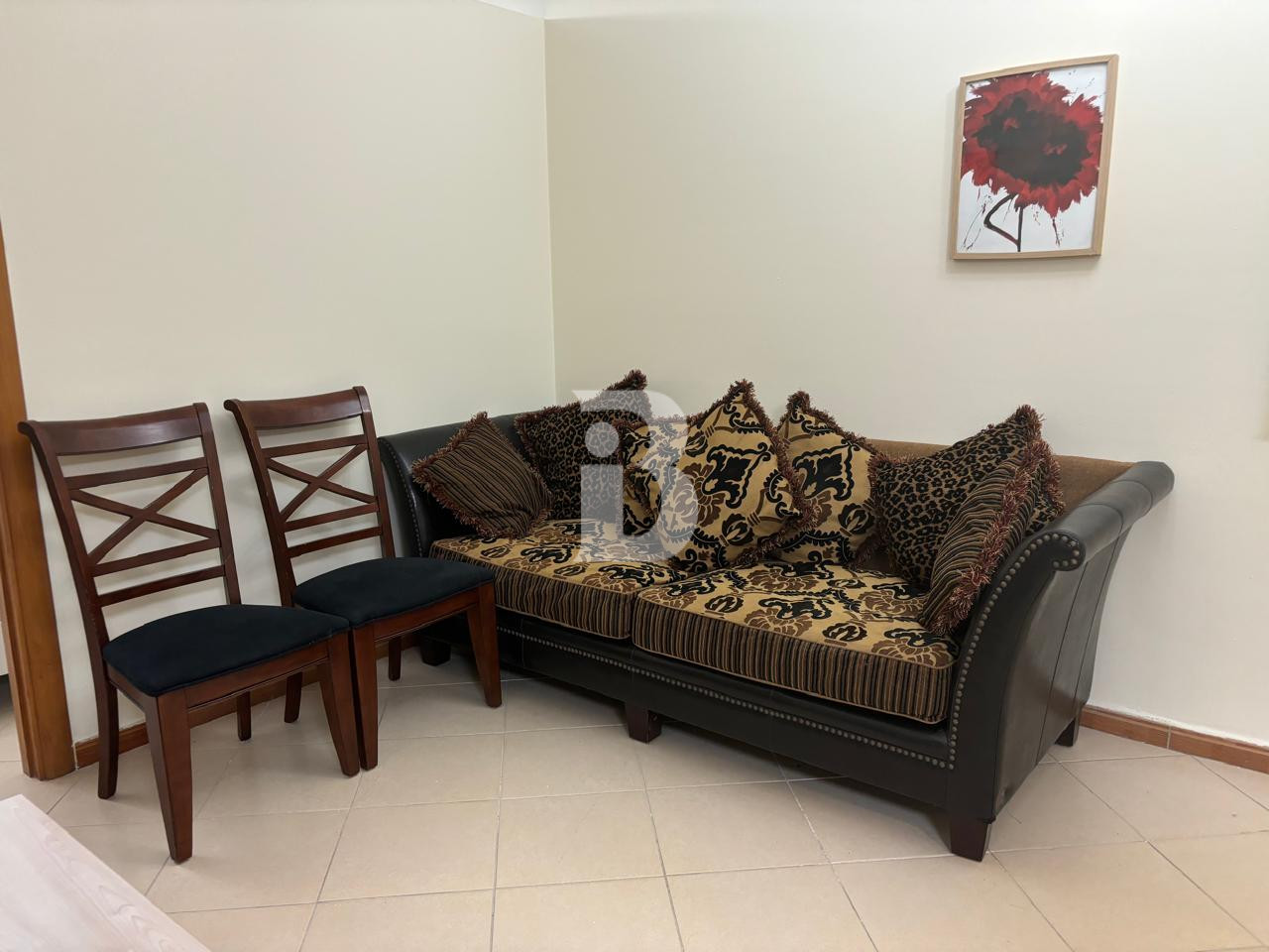 Vacant 1 Bedroom | Chiller Free Apartment