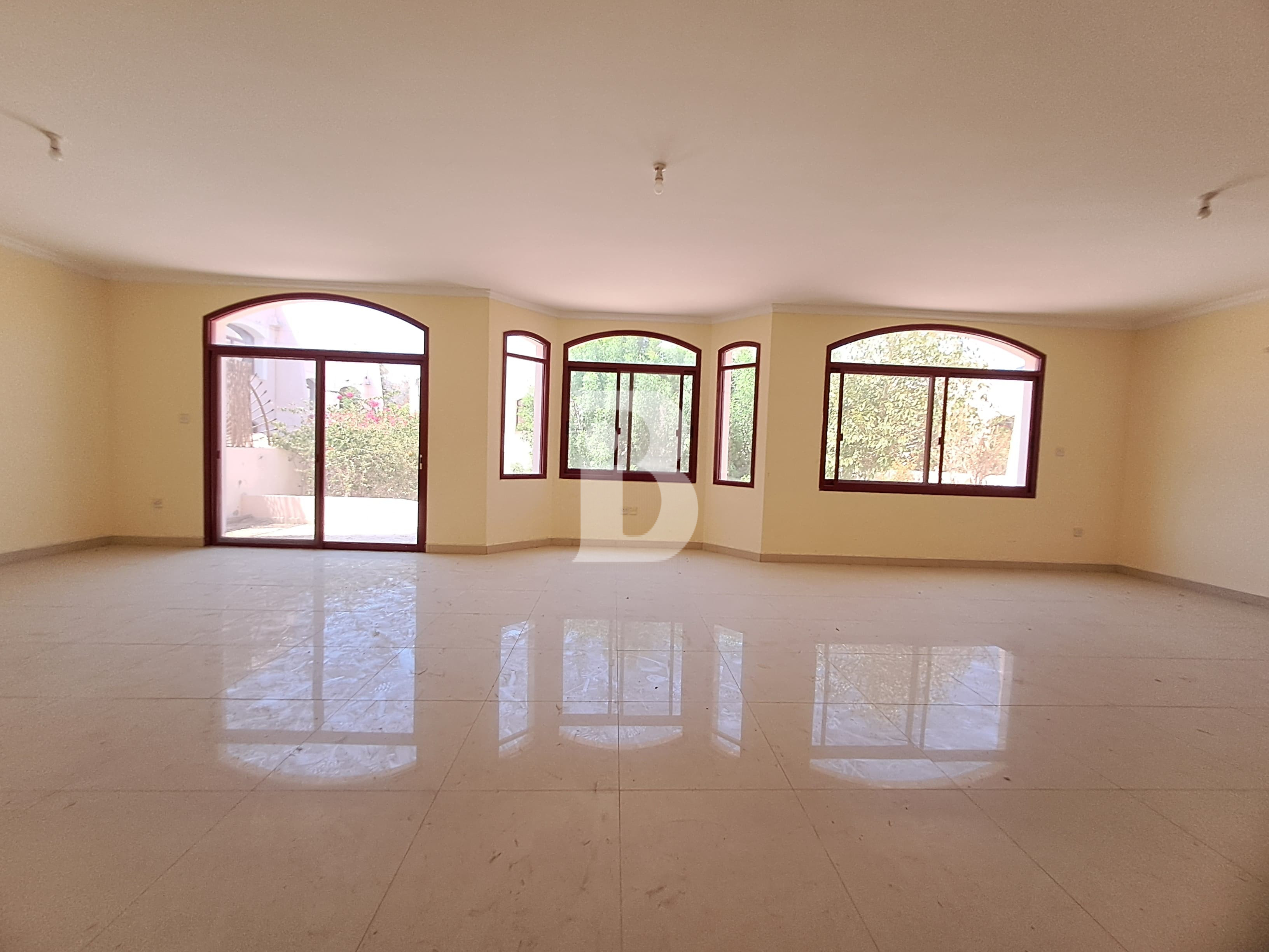 Private Garden | Near Corniche | Ready To Occupy 3