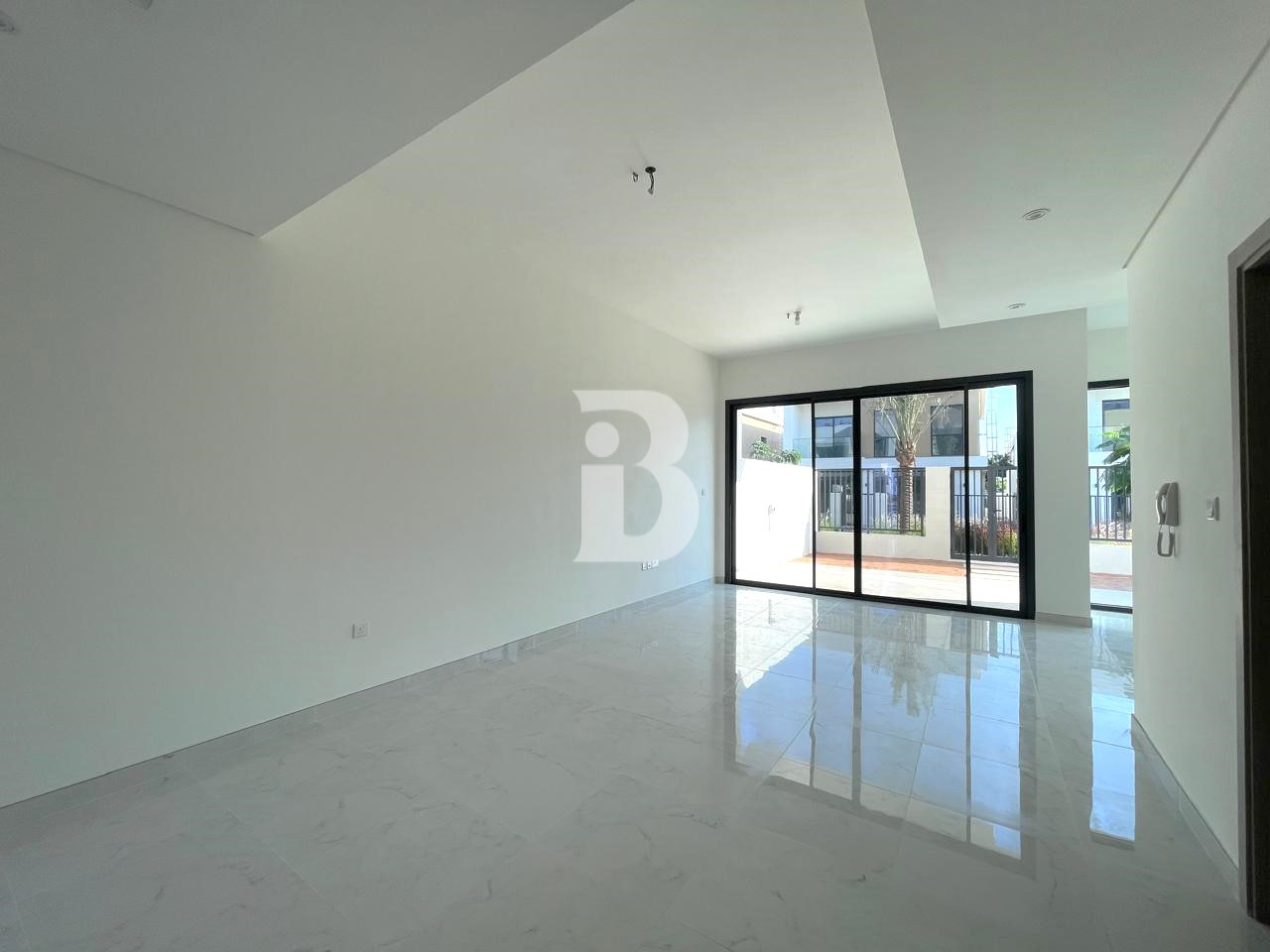 Newly handed over | Island Bliss | Maids room