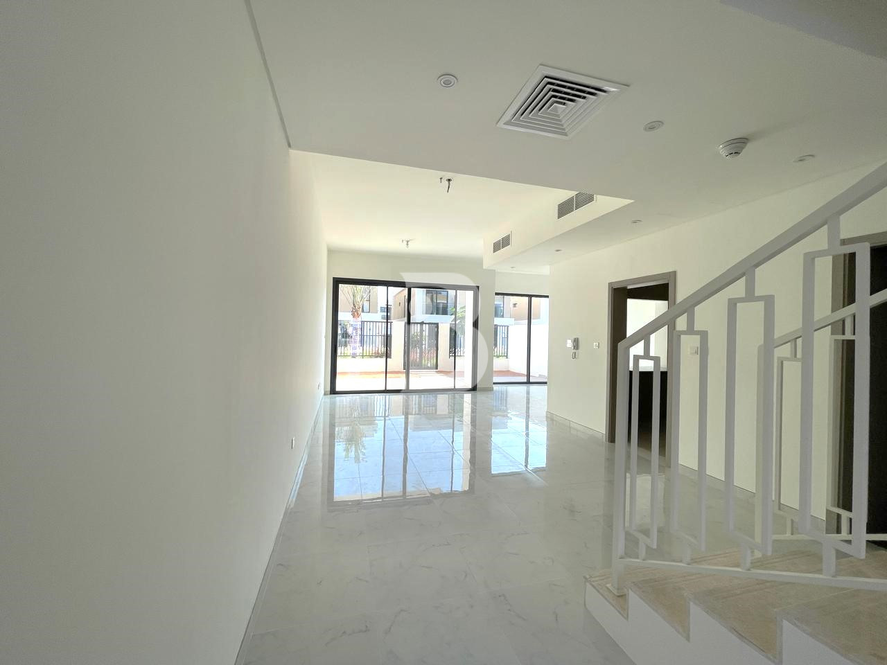 Newly handed over | Island Bliss | Maids room