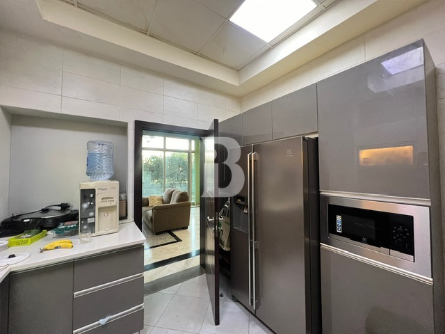 CORNER UNIT | BACKING PARK  | 4BED MAIDS