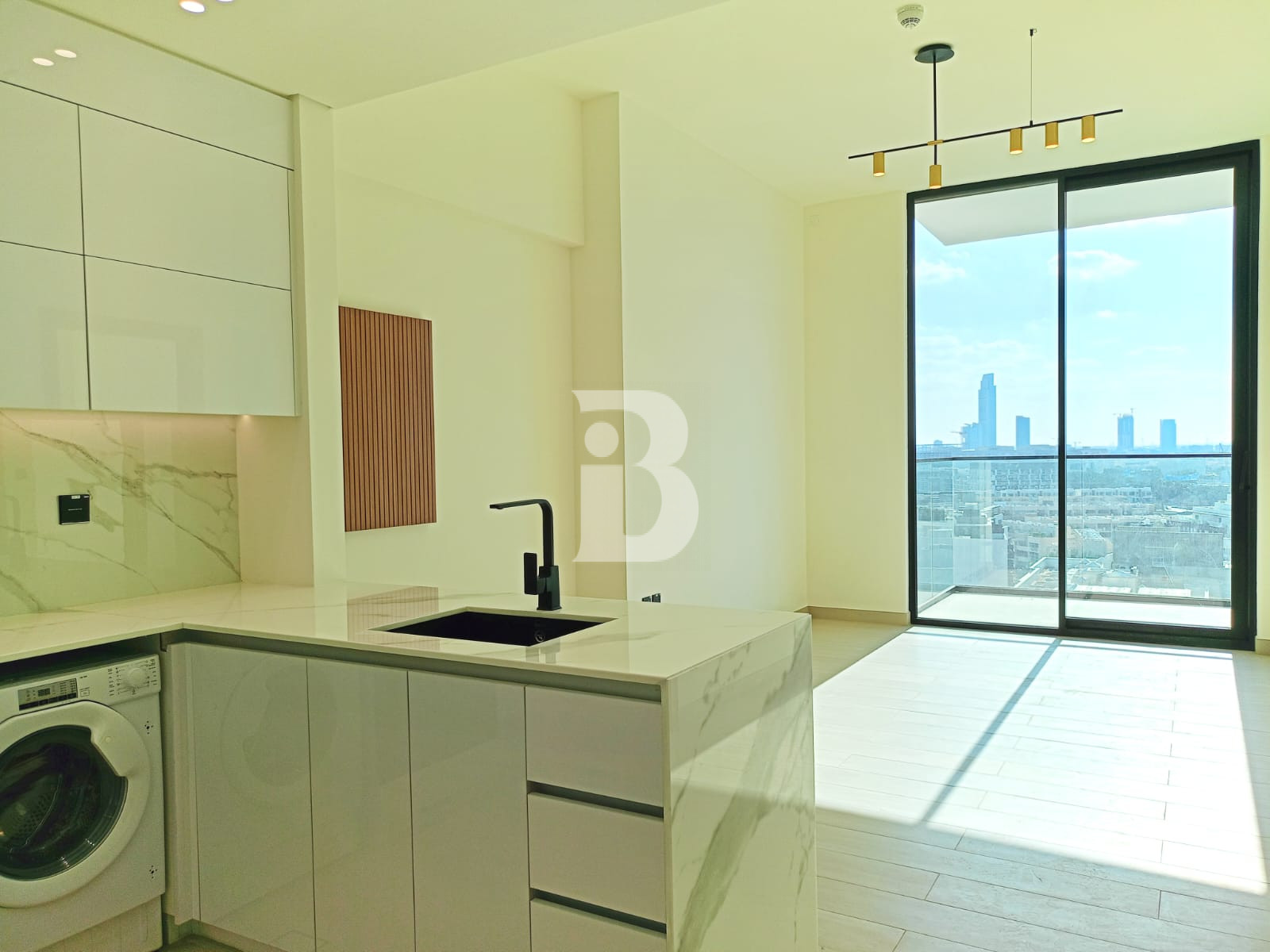 SMART HOME | 1BR Semi Furnished with Balcony