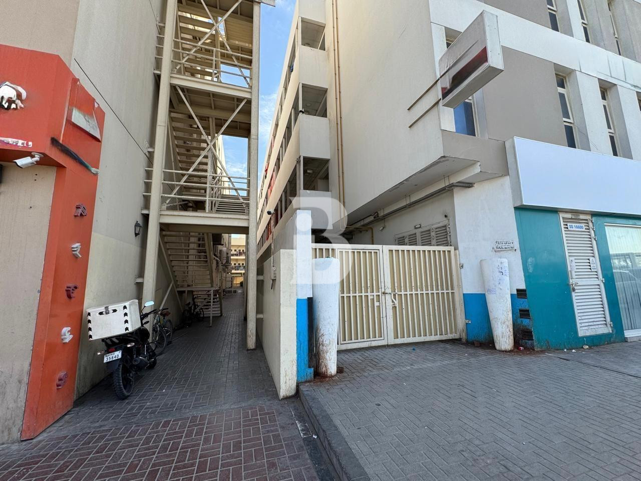 G + 3 WITH RETAIL SHOPS | HANDSOME ROI | TENANTED