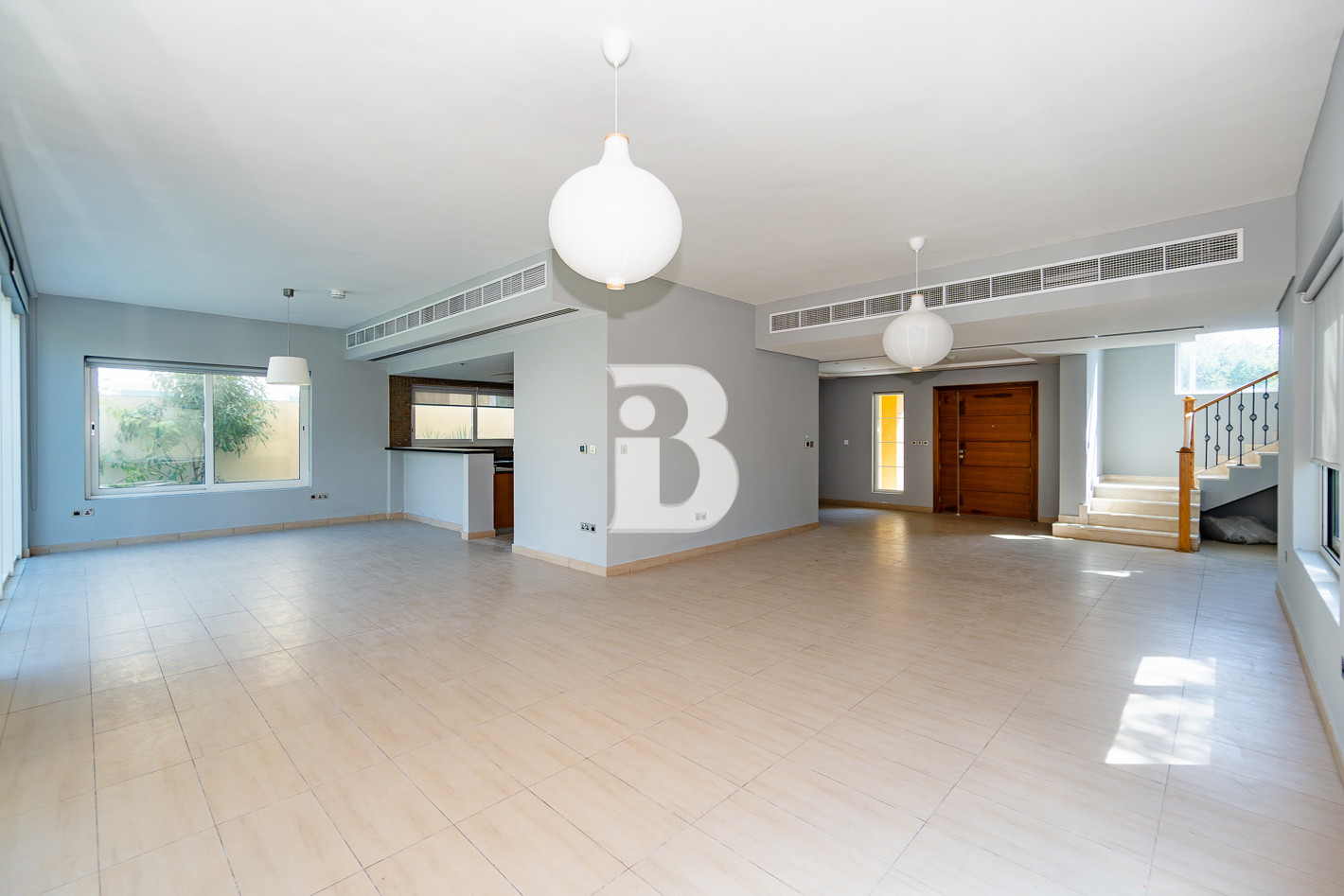 4 BR Single row | Vastu | Corner