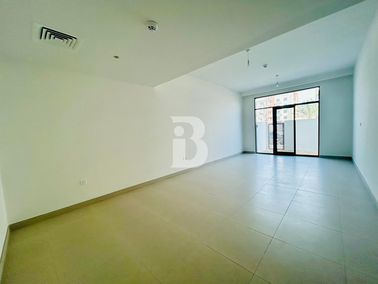 Single Row | Lake view Unit | Roof Garden