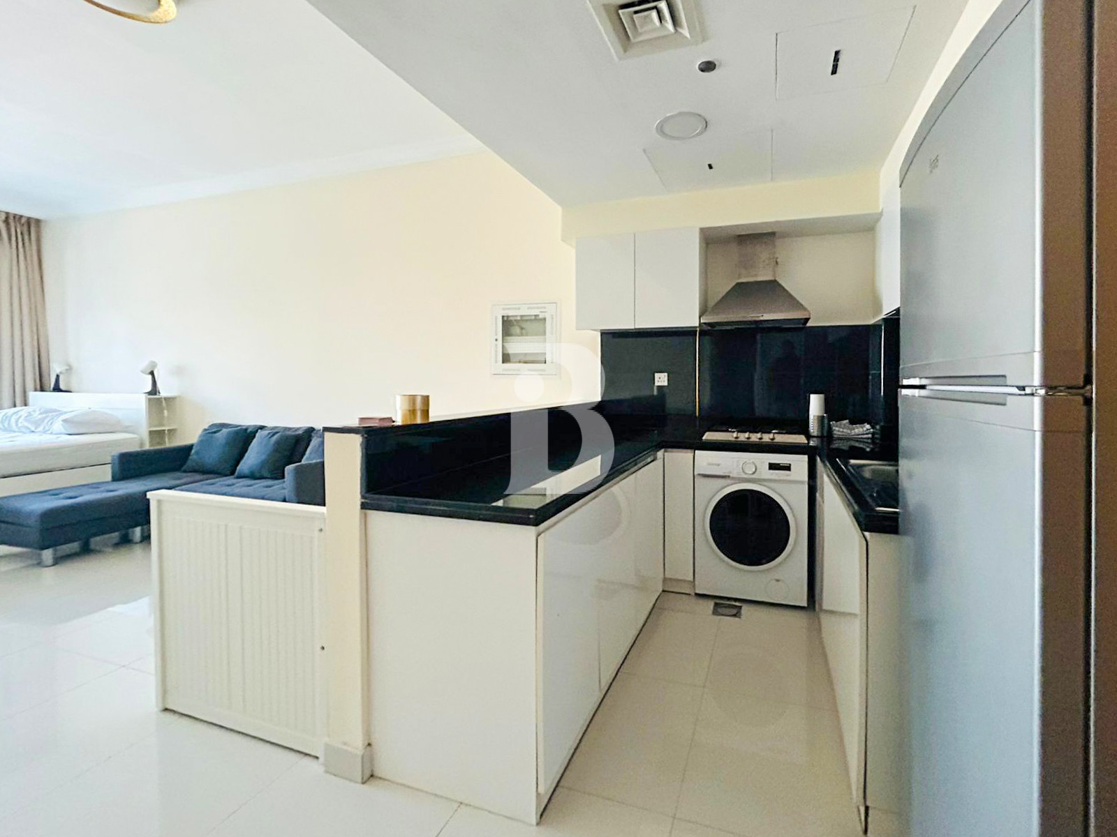 IDEAL STUDIO | FURNISHED | HIGH FLOOR | BURJ VIEW