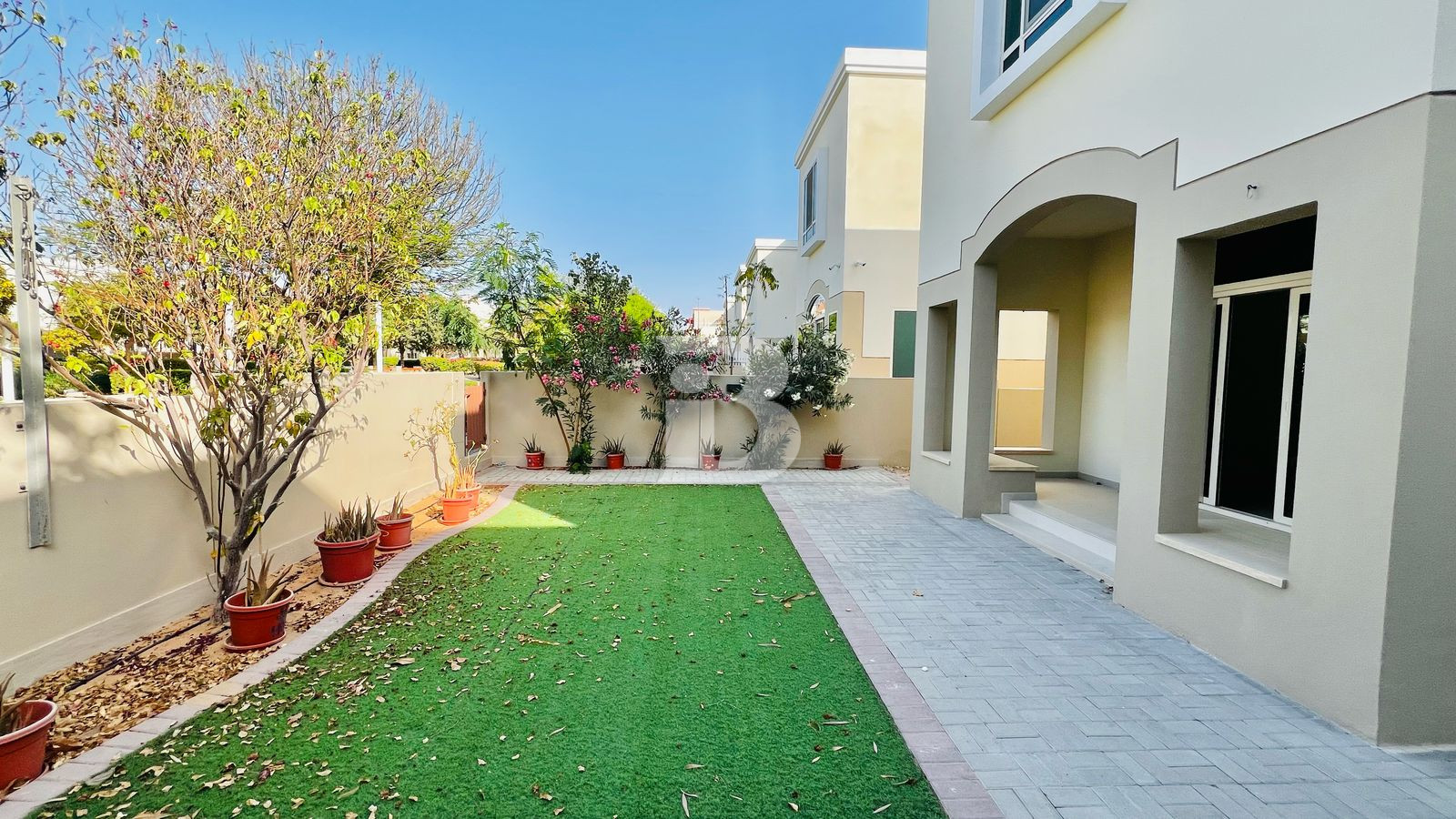 Huge Layout | 4BR plus Maids | Peaceful Community