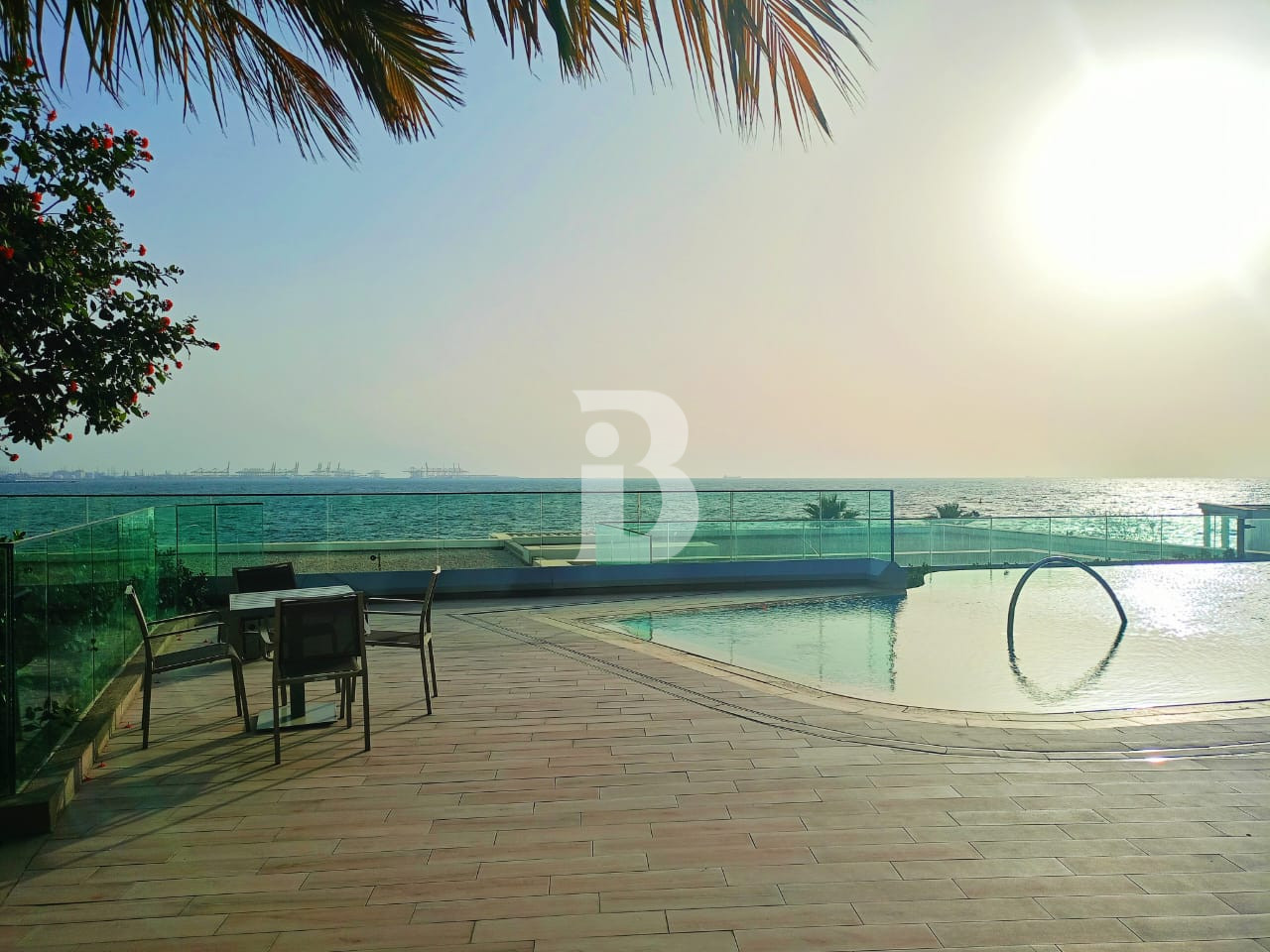 HOT DEAL | Spacious | Ready | CALL NOW