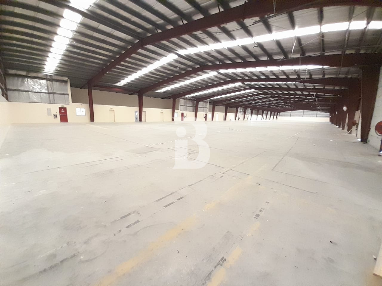 200 KW 50000 Sqft 8 | loading Ramps/Docks | DIP 1 2