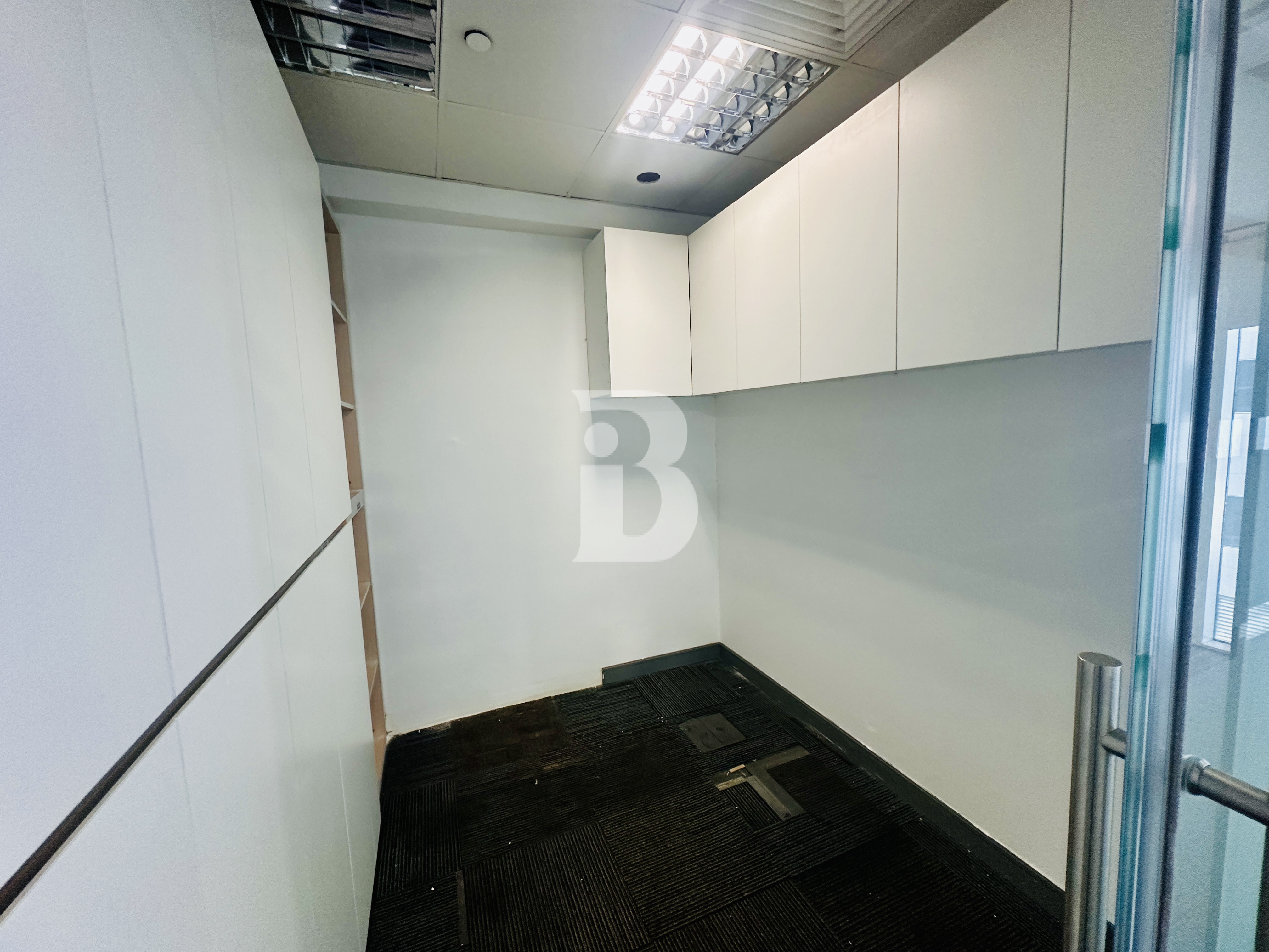 Fitted office I Prime Location I Near Metro