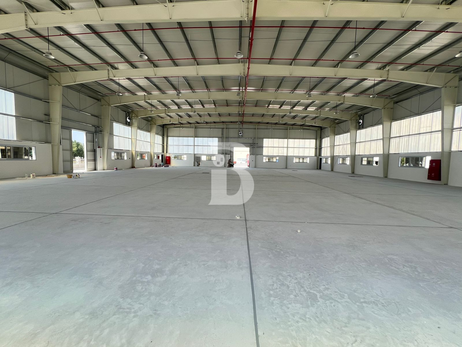 120 KW 10500 sqft | Amazing Warehouse in DIP