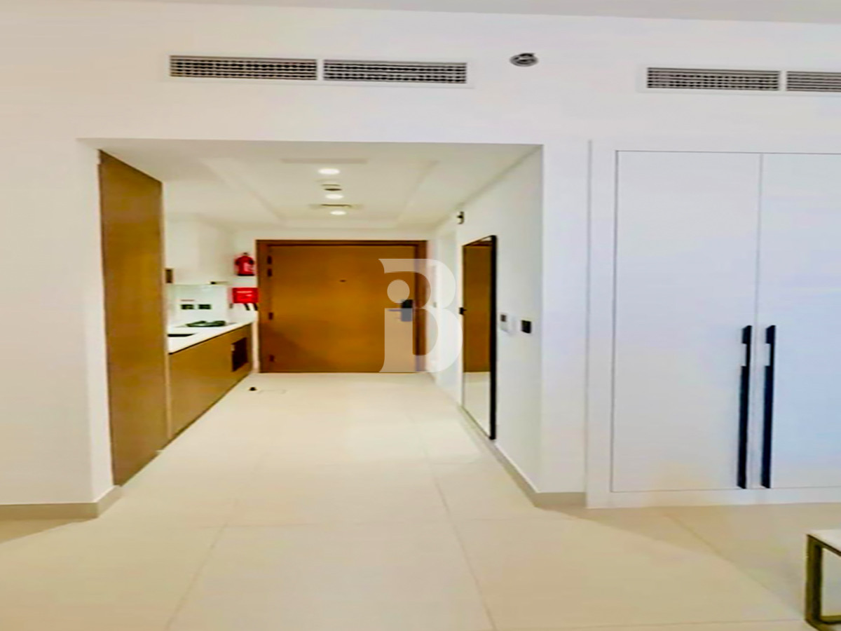 Spacious Layout | Vacant | Modern Amenities