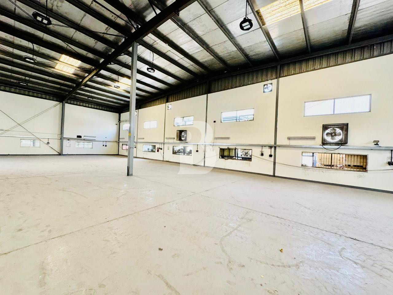 STANDALONE | VACANT | HUGE OPEN YARD | 500KW