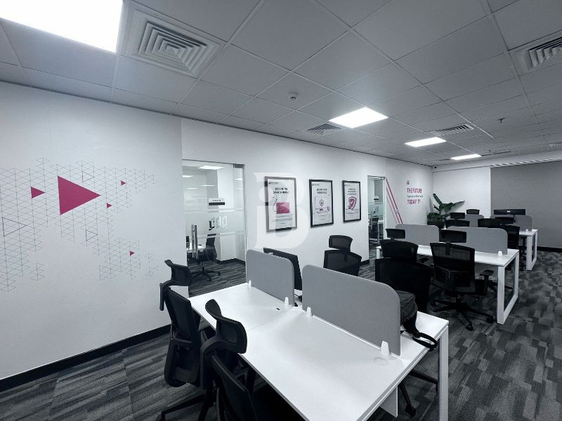 Fitted &amp; Partitioned Office| Next to Metro