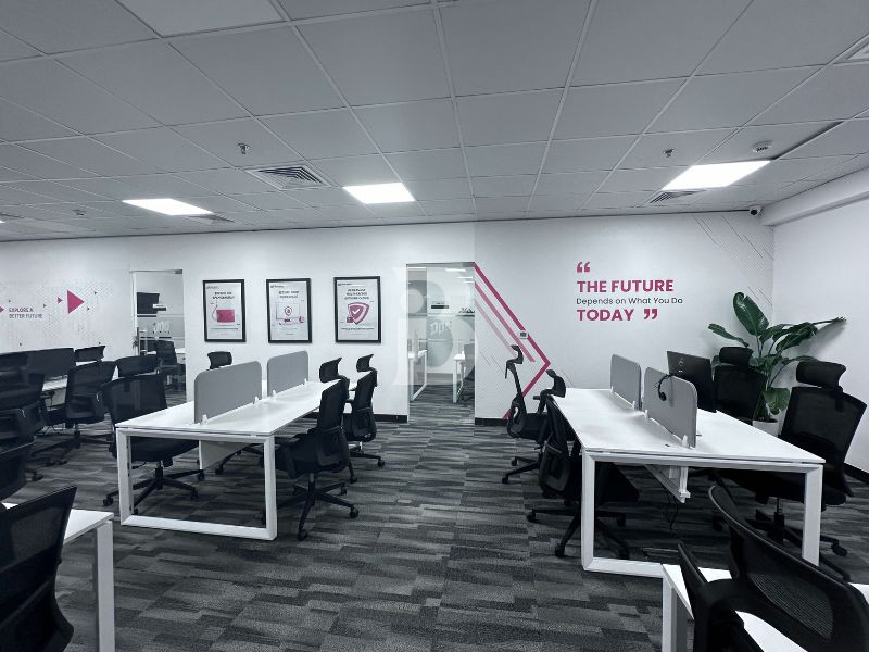 Fitted &amp; Partitioned Office| Next to Metro