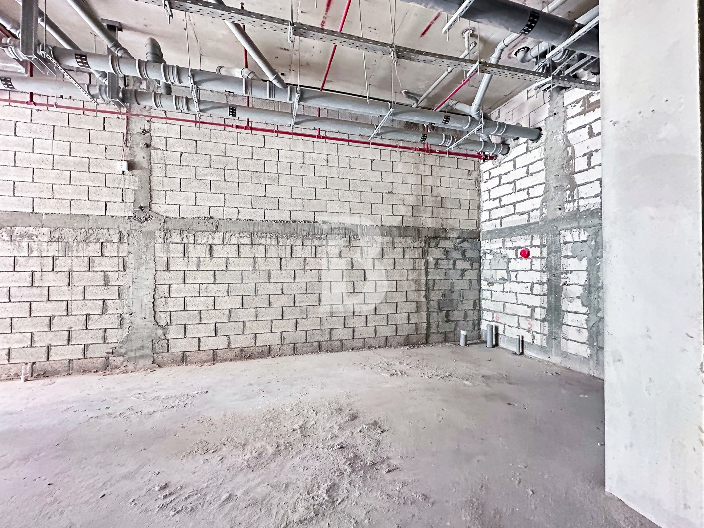 Road Facing | Shell and core | Retail