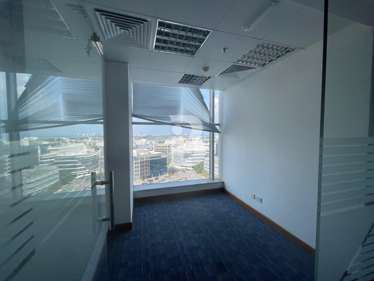Prime Office | Stunning Views | DDA License