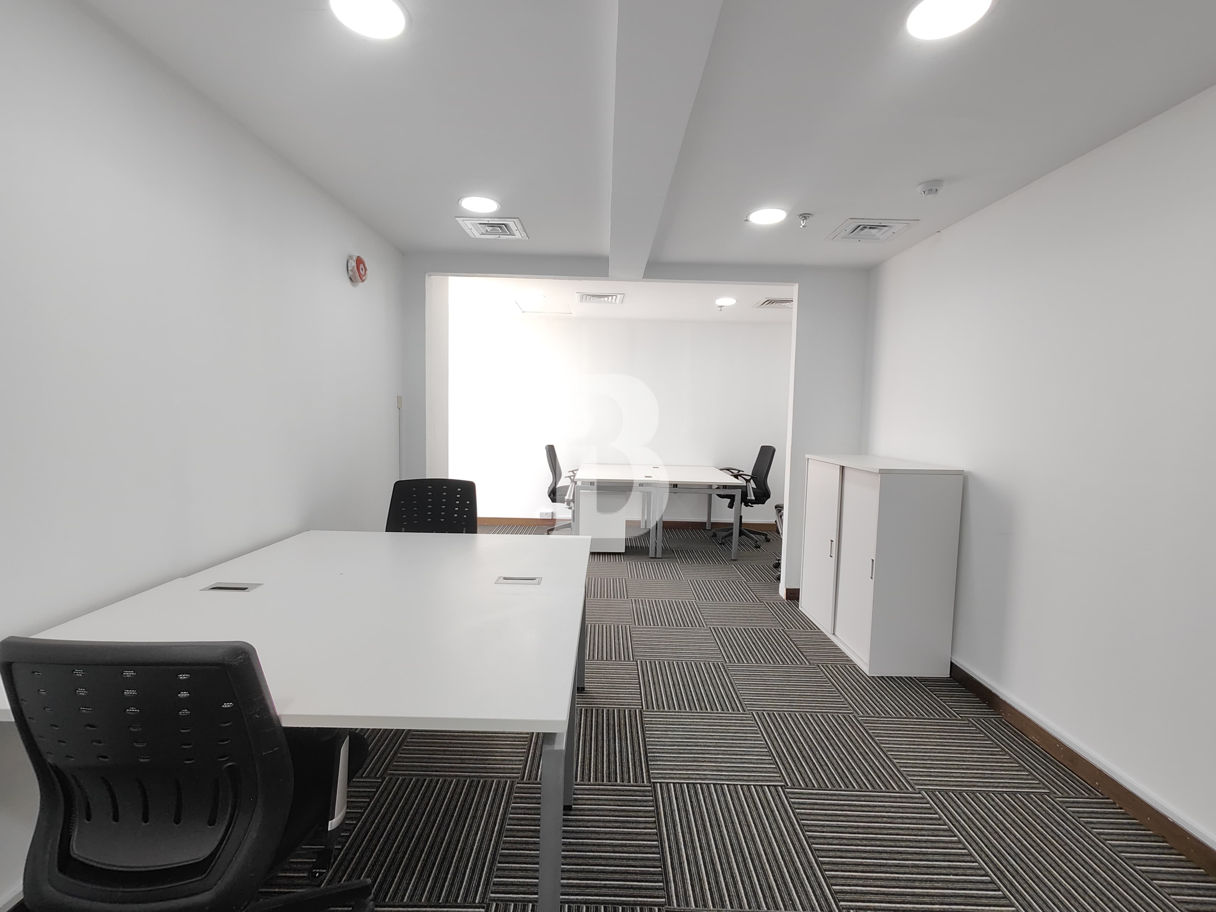 HIGH END FURNISHED OFFICE | FITTED | DEAL 2