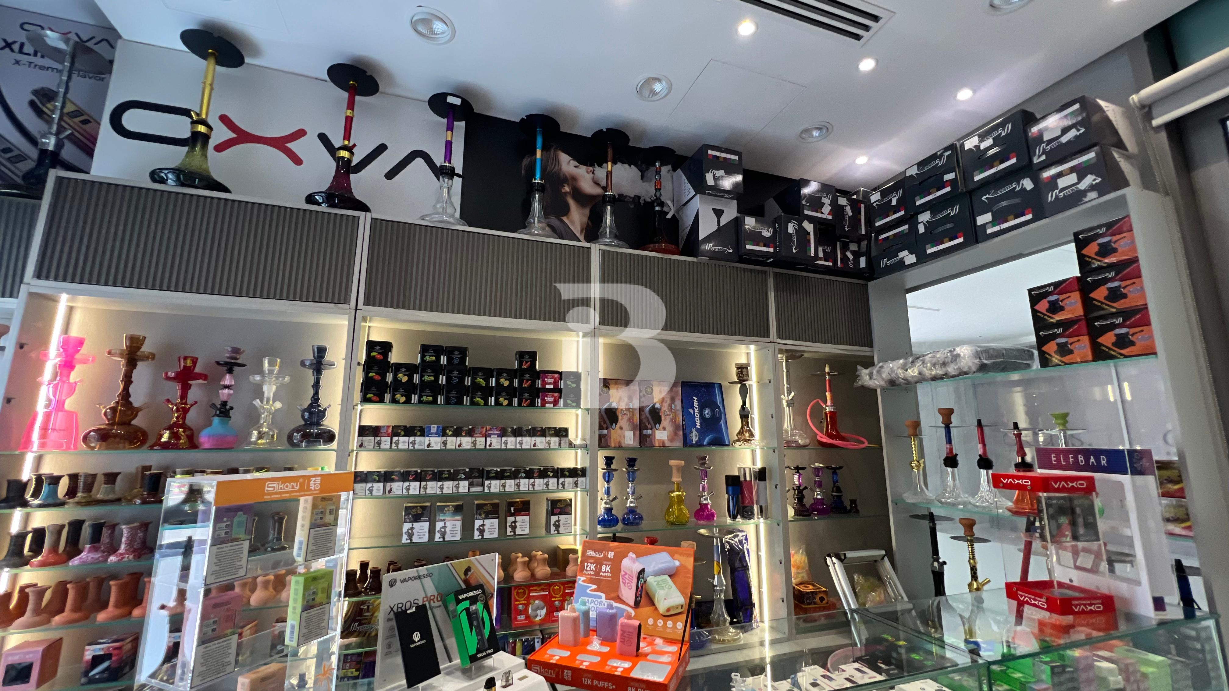 Ready to move | Fit | Road Facing | No Key Money