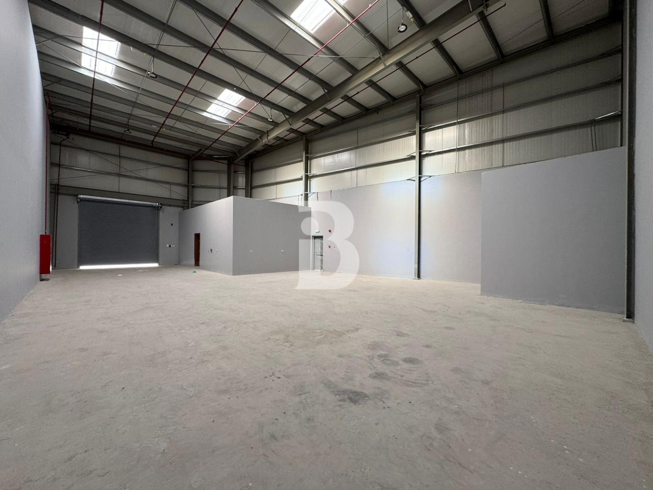 EASY ACCESS |WELL MAINTAINED |PERFECT FOR STORAGE