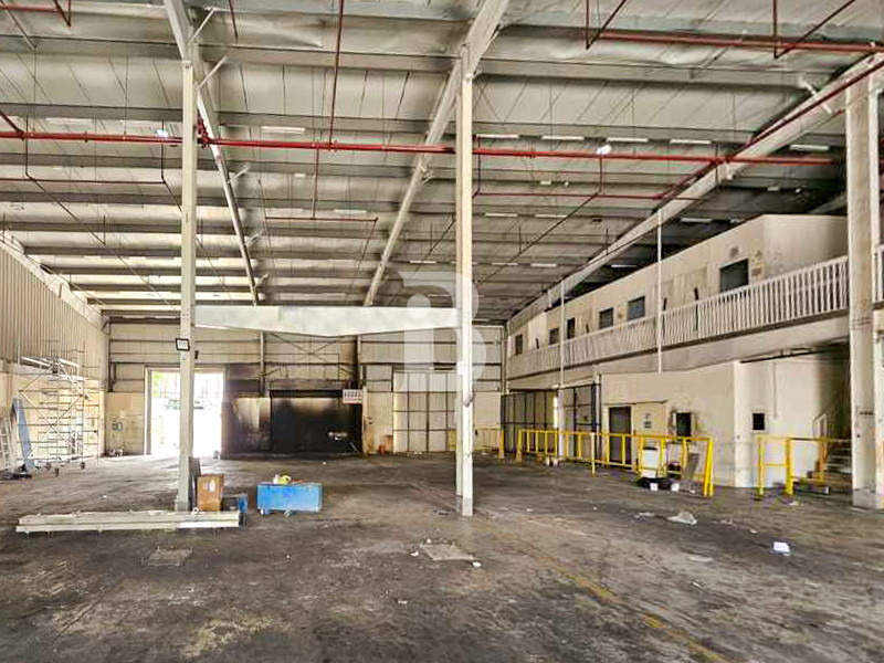 400 Sqm | Spacious Warehouse for Lease ICAD