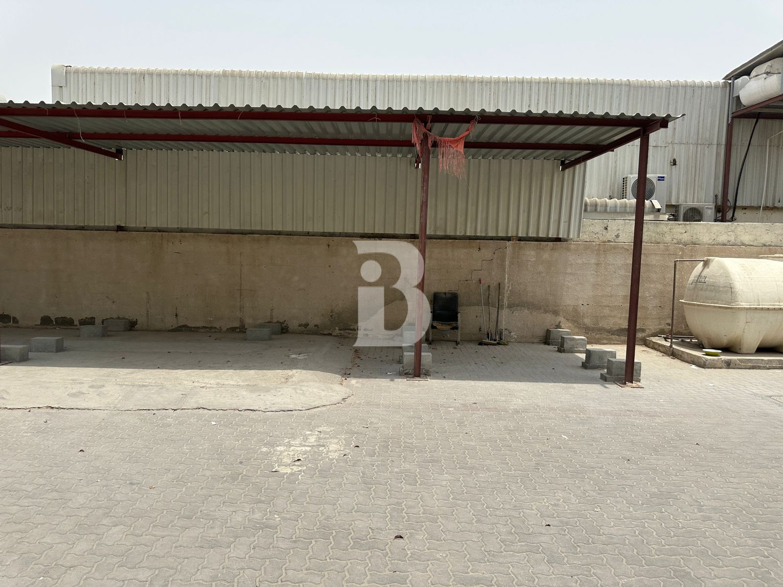 Ideal Warehouse | Mezzanine | Loading bay