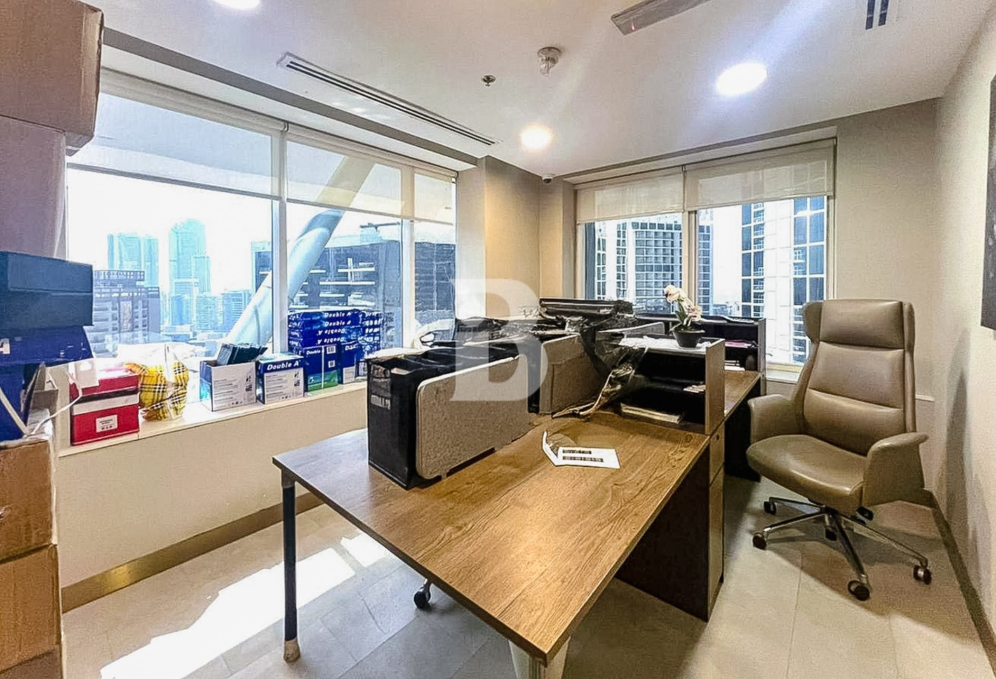 Premium Office | High Floor | 6 Parking