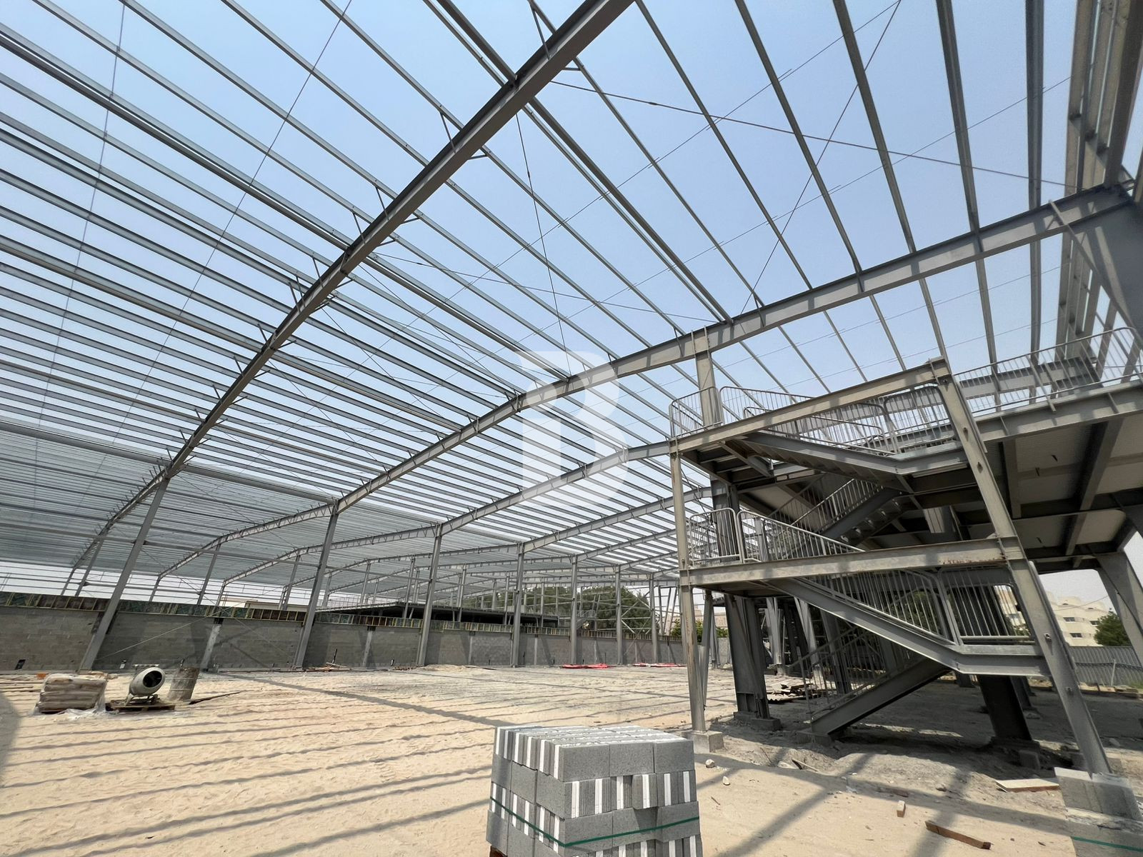 230 KW 29513 new Road facing / Showroom in DIP