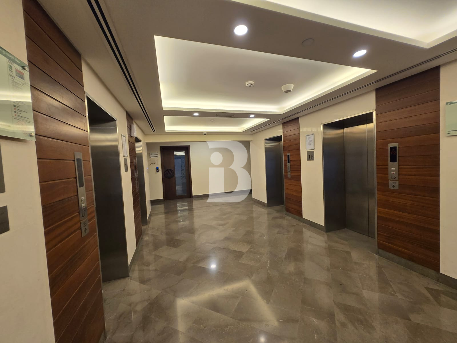 HIGH FLOOR | FULLY FITTED UNIT | AMAZING VIEWS