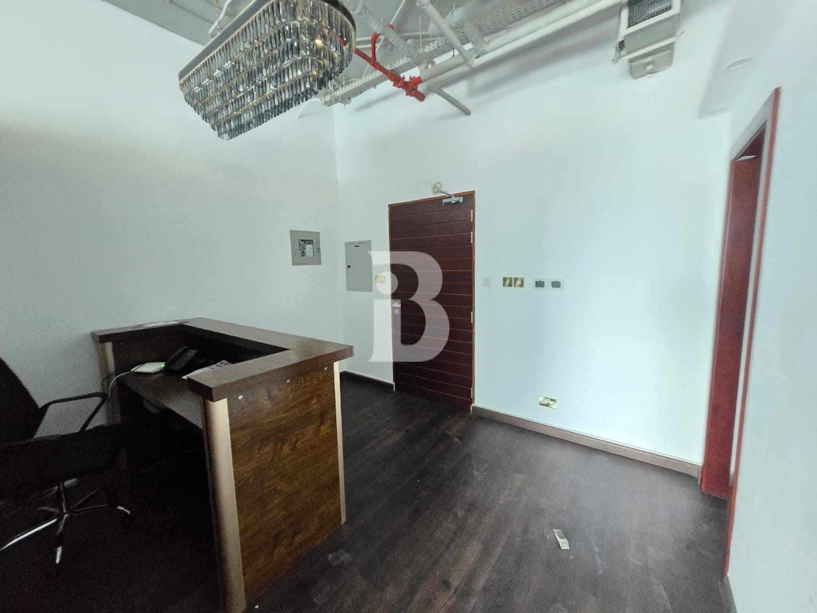 HIGH FLOOR | FULLY FITTED UNIT | AMAZING VIEWS