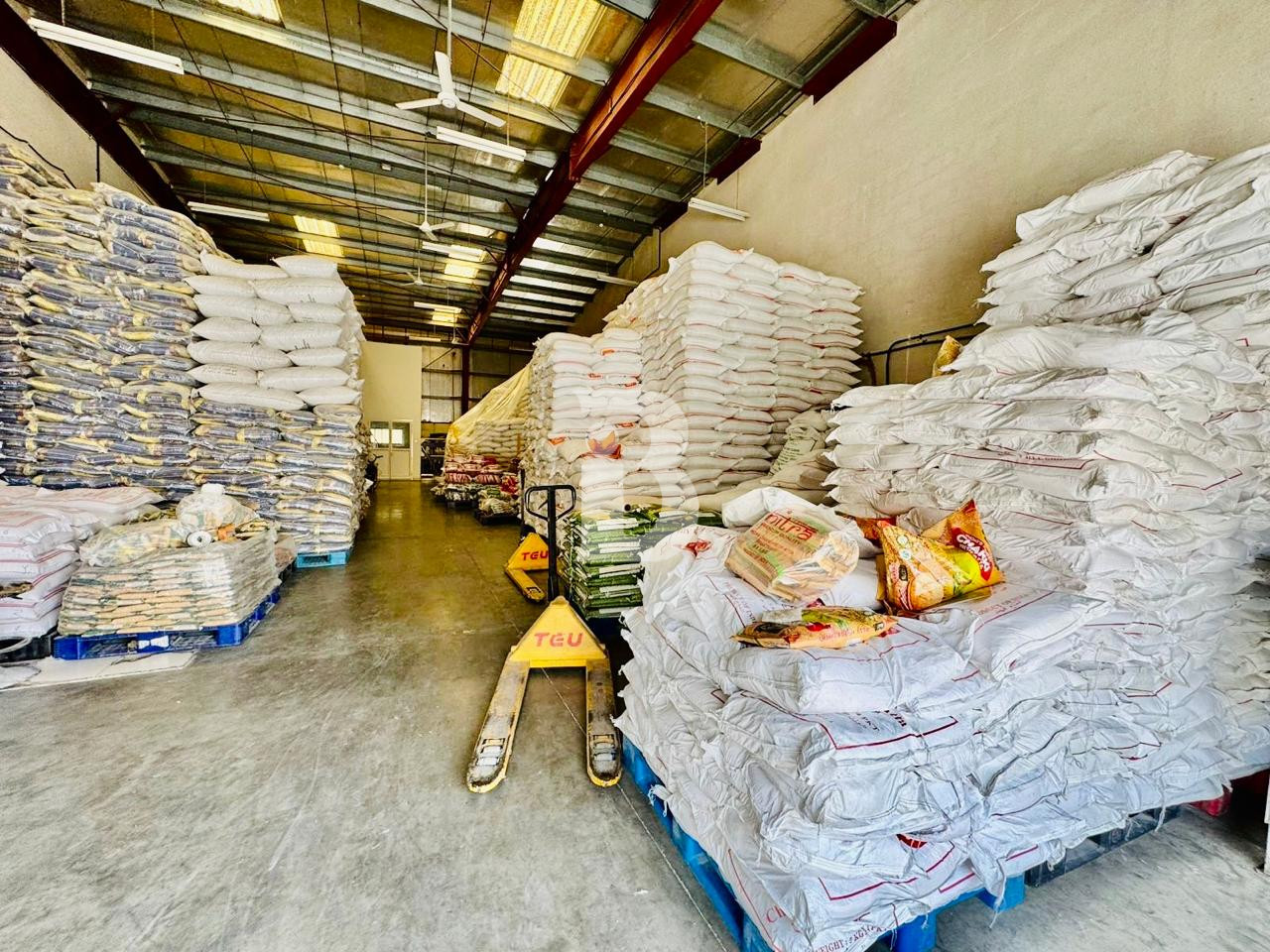 MULTIPLE WAREHOUSES | VACANT | 9.10% NET ROI